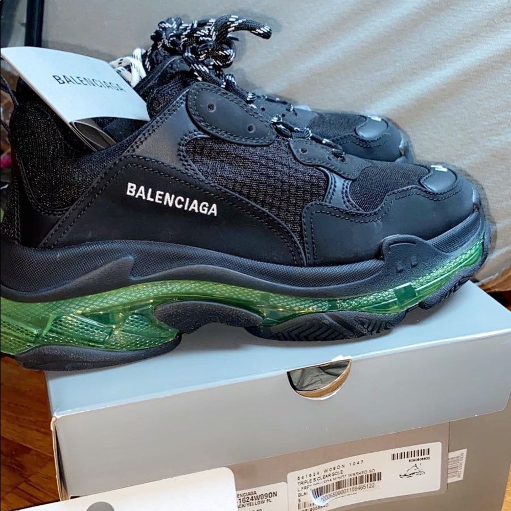 Balenciaga triple S
